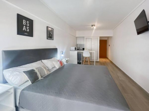 Modern Studio with Amenities in the Heart of the City -U13